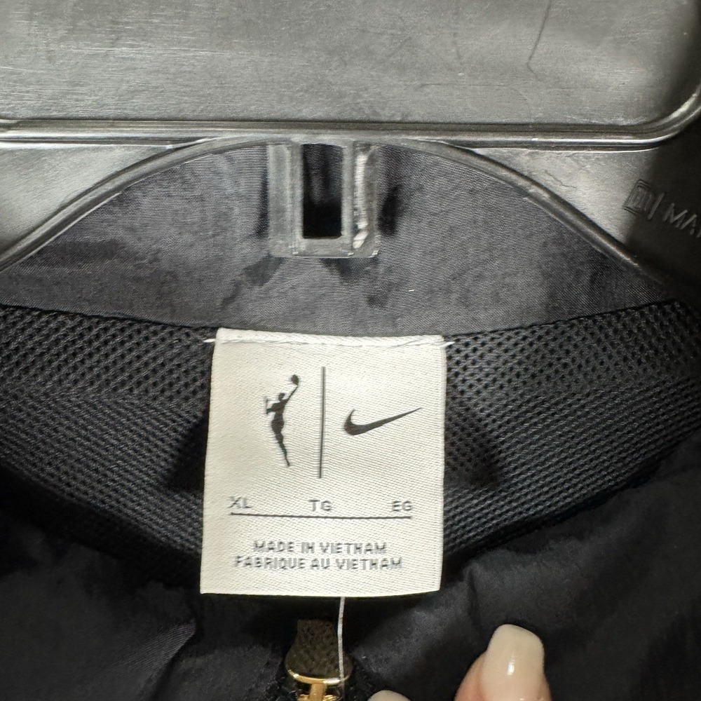 Unisex WNBA Nike Black Essential Oversized‎ Woven Full-Zip Jacket Size XL NEW - Picture 8 of 14
